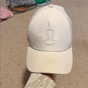 lululemon athletica White Hat